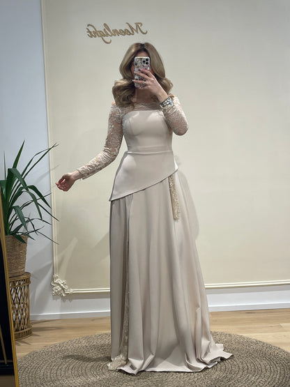 Dress Wiktoria beige
