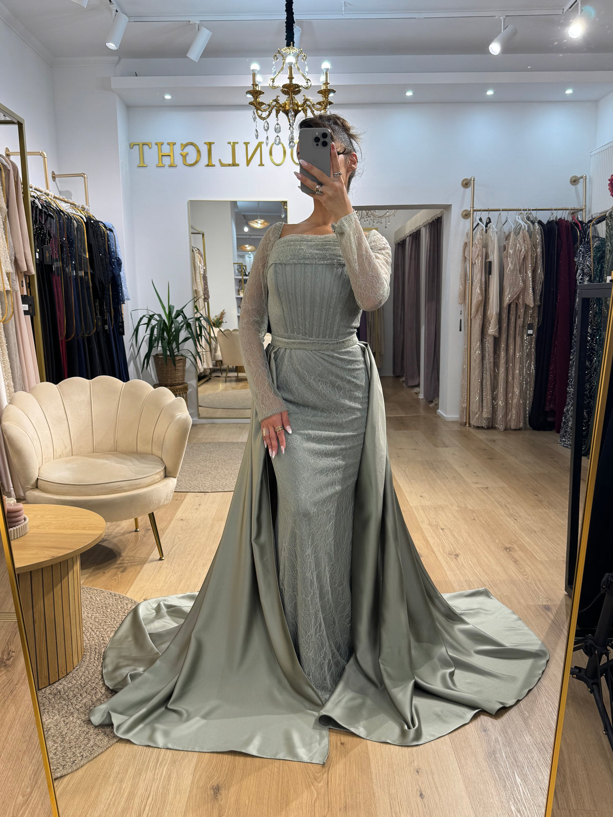 MoonDress