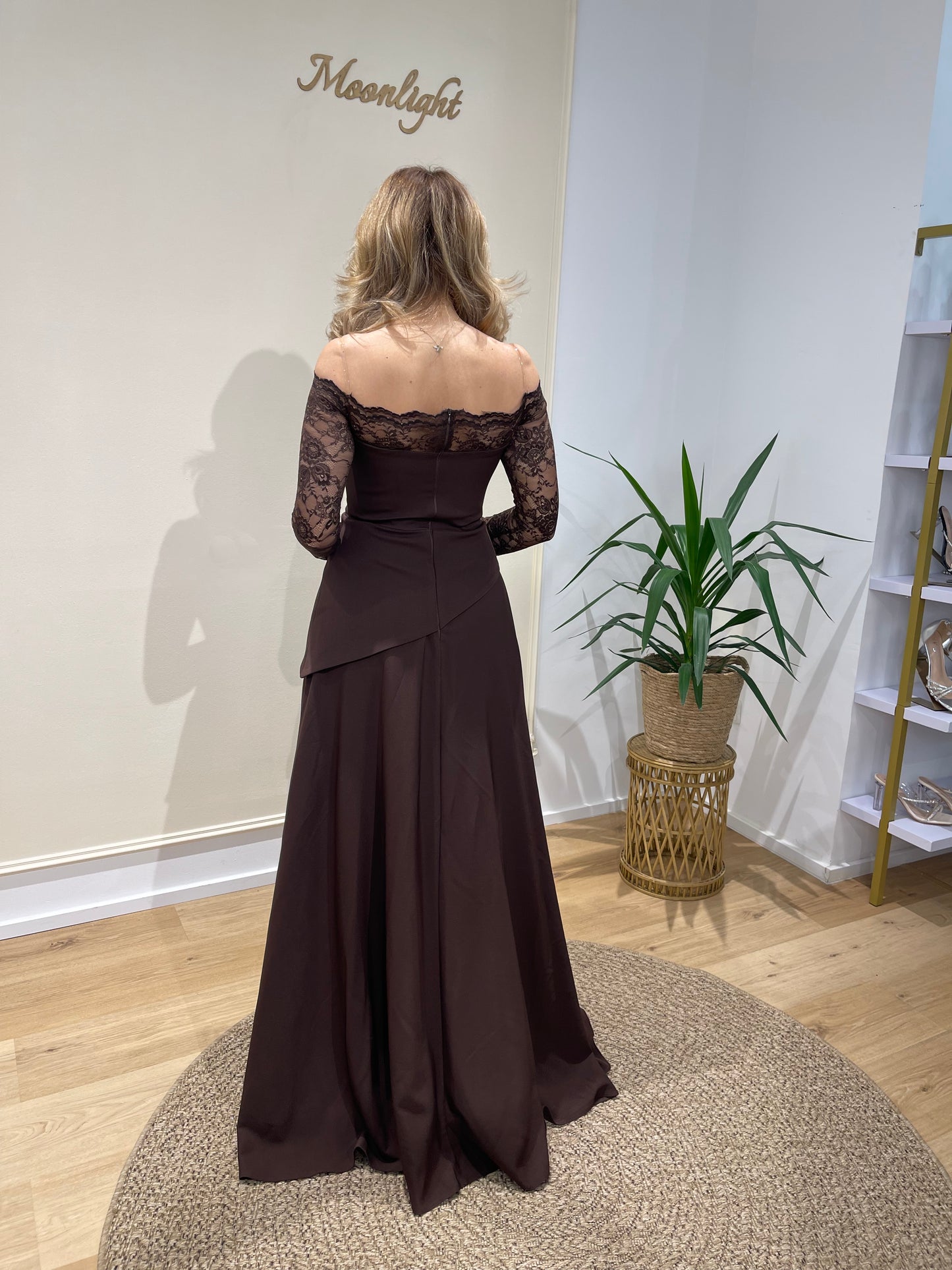 Dress Viktoria braun