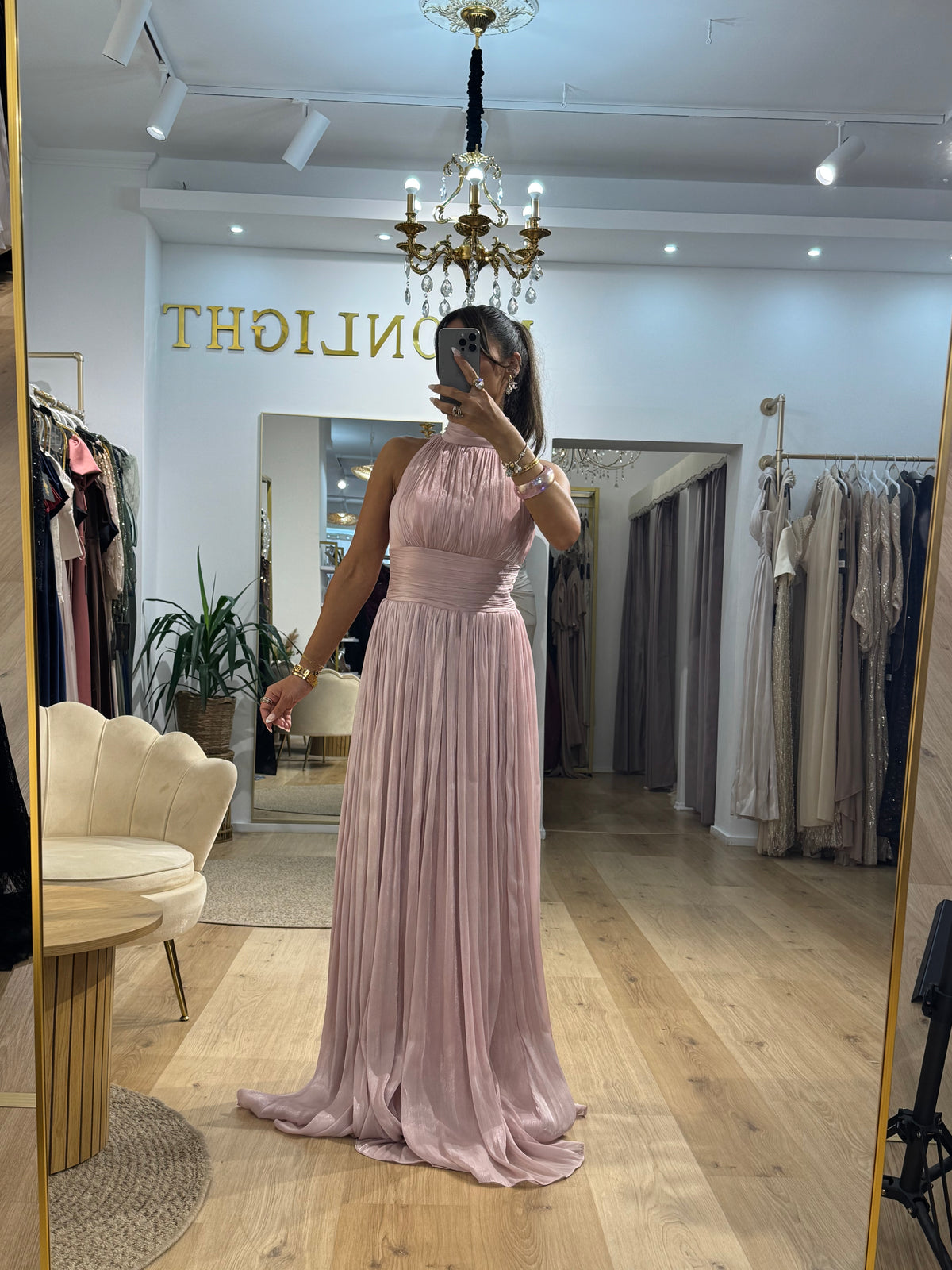 DressMoon
