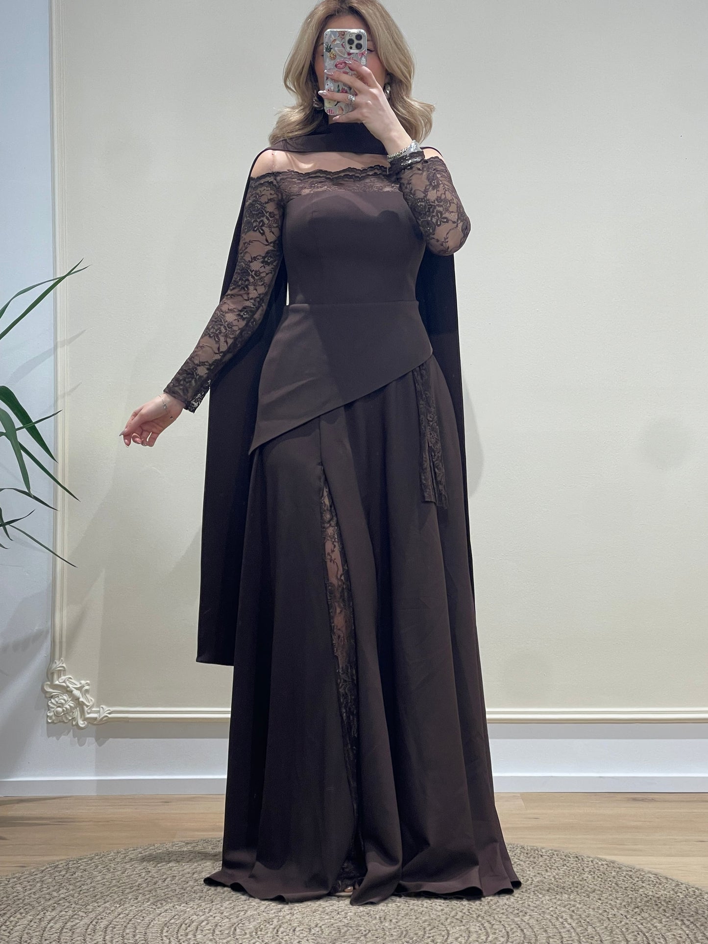 Dress Viktoria braun