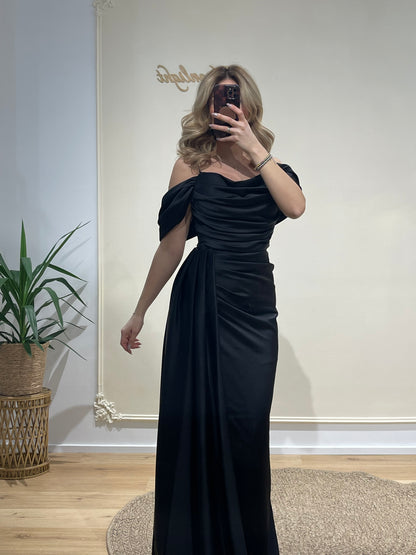 dress  Eleni black
