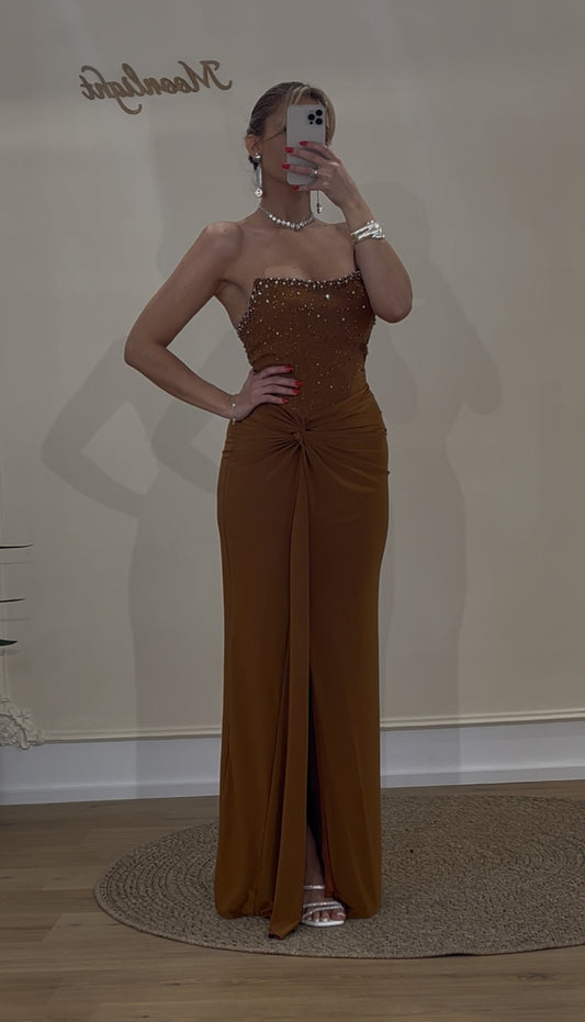 dress Nil